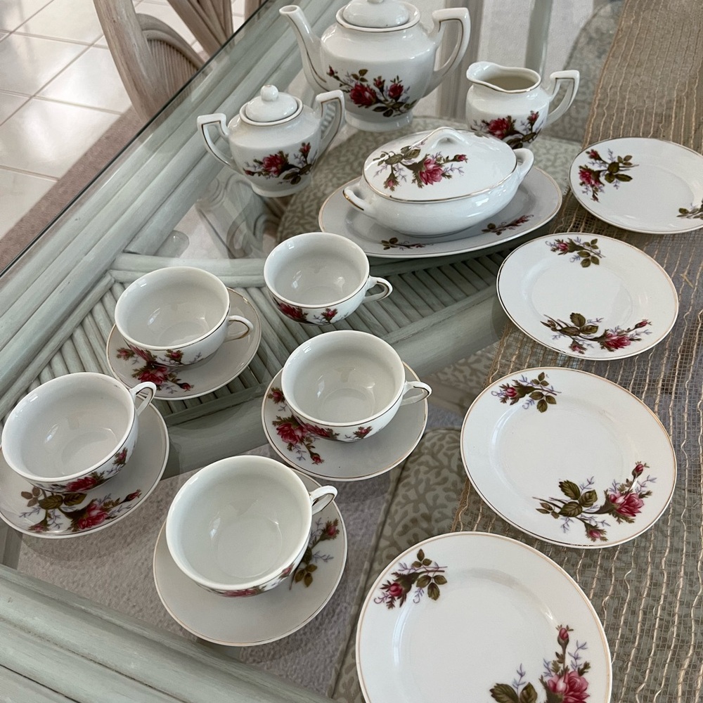 Vintage Child’s Tea Set from 1950’s